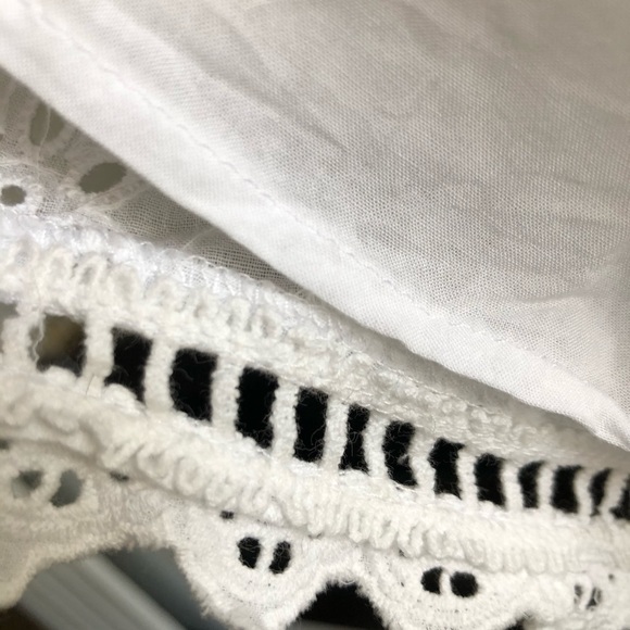 J.O.A. Size Small White Lace Open Back Romper! - Picture 3 of 9